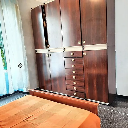 Charming In With Private Parking, 70 Sqm